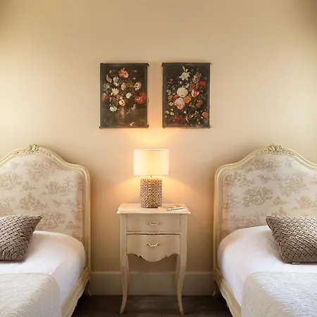 Luxury Interior Designed 4 Bedroom Villa, Feriehus