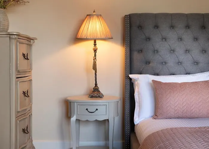 Luxury Interior Designed 4 Bedroom Villa, * Kenmare