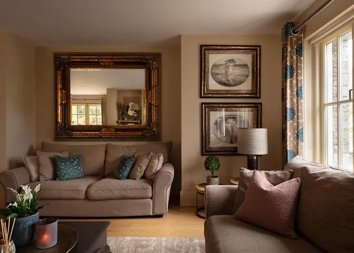 Luxury Interior Designed 4 Bedroom Villa,