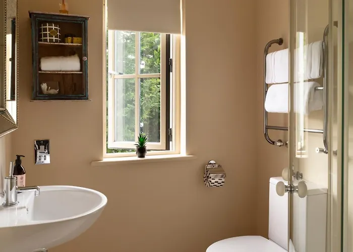 Luxury Interior Designed 4 Bedroom Villa, 펜션 켄마어