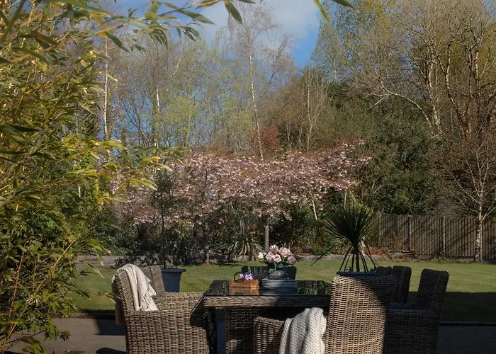 Luxury Interior Designed 4 Bedroom Villa, 펜션 켄마어